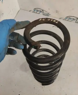 Renault Trafic II (X83) Front coil spring 4411803