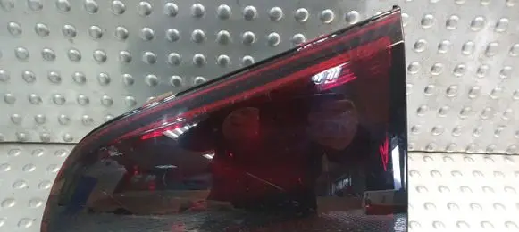 Volkswagen Golf VII Tailgate rear/tail lights 5G0945094M