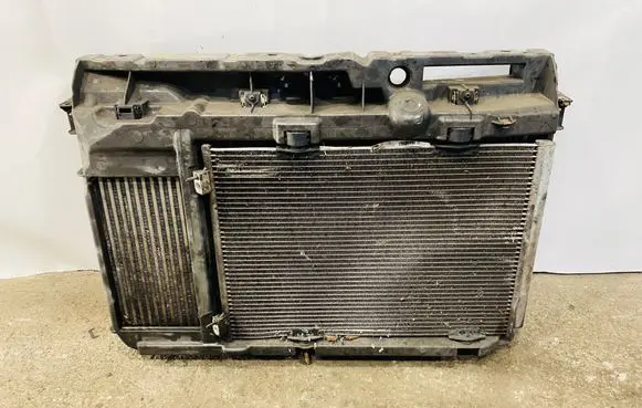 Peugeot 2008 I Radiator set 