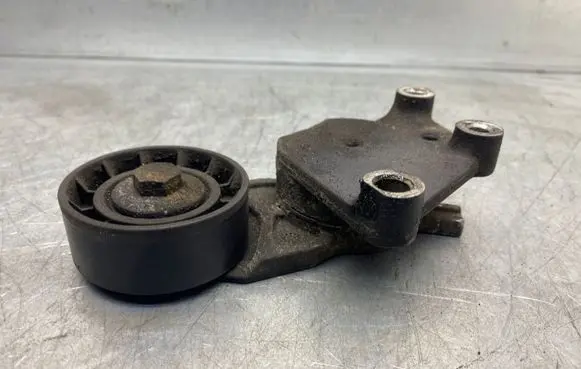 Volvo V50 Alternator belt tensioner TF049F