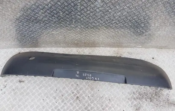 Volkswagen Golf V Front bumper lip 