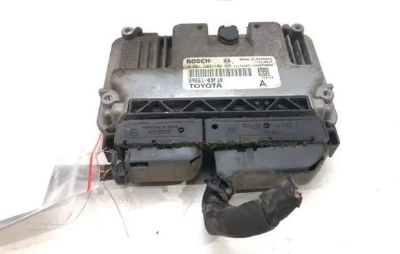 Toyota Yaris Engine control unit/module ECU 89661-0DF10