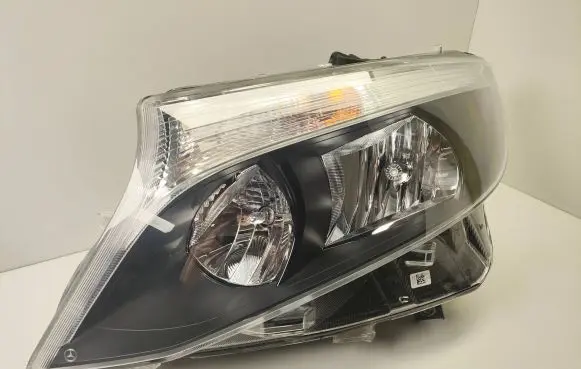 Mercedes-Benz Vito Viano W447 Headlight/headlamp A4479067700