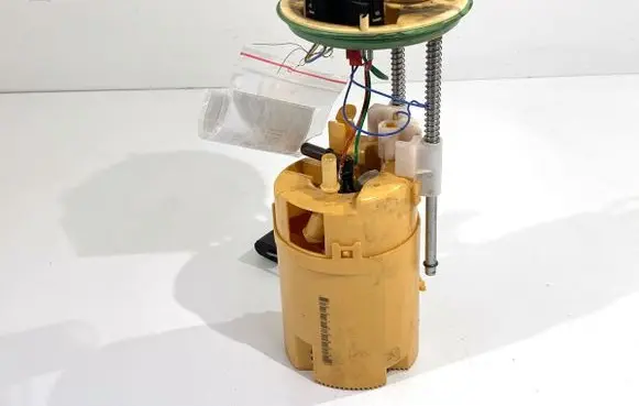 BMW X5 F15 In-tank fuel pump 7380136
