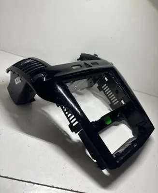 Opel Zafira B Radio/GPS head unit trim 13162556