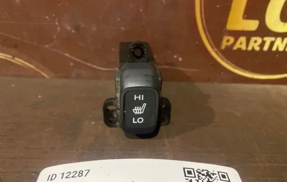 Honda Civic Seat heating switch m32039