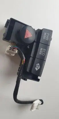 Toyota Prius (XW30) Other switches/knobs/shifts