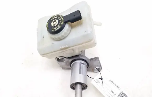 Audi Q5 SQ5 Master brake cylinder