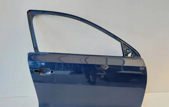 Volkswagen Jetta VI Front door 5C6831312b