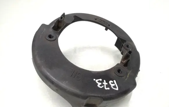 Nissan Navara D40 Fog light bracket 89203691 89210543 26155EA500