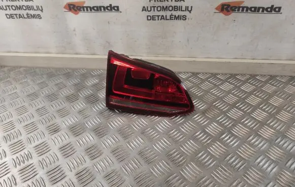 Volkswagen Golf VII Tailgate rear/tail lights 5G9945093G