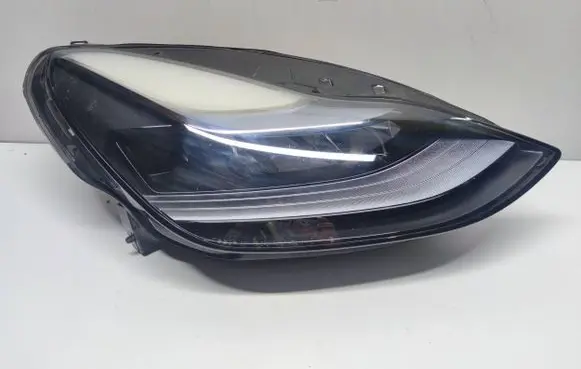 Tesla Model 3 Headlight/headlamp 151495300D
