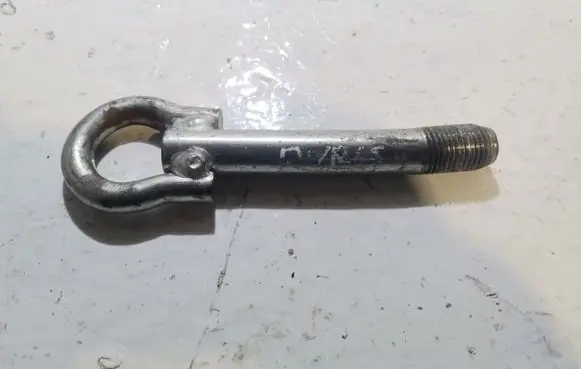 Toyota Auris 150 Towing hook eye 