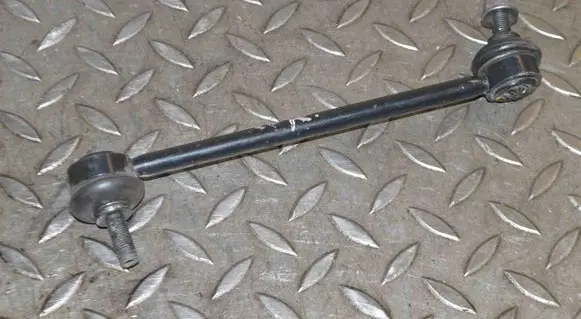 Front anti-roll bar/stabilizer link