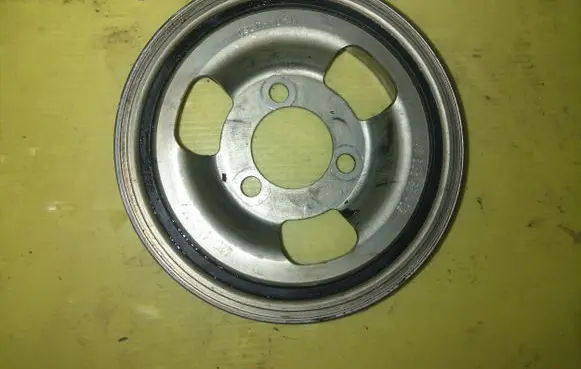 Peugeot 508 II Crankshaft pulley V763855102