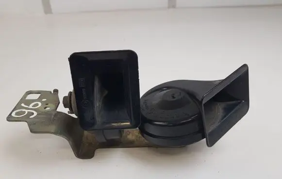 BMW 5 E60 E61 Horn signal 6935709