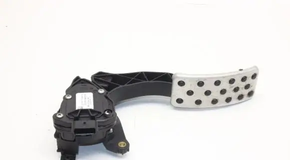 Smart ForFour II W453 Accelerator throttle pedal A4532900900 180025148R