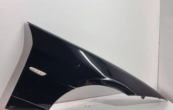 BMW 3 E90 E91 Fender