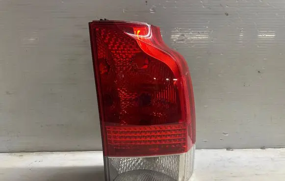Volvo V70 Rear/tail lights