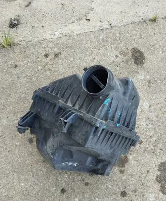 Ford Galaxy Air filter box cover 1051632801