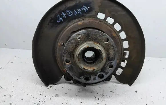 Audi Q7 4L Rear wheel hub