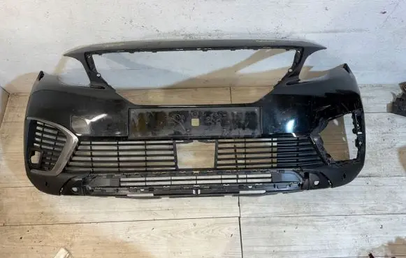 Peugeot 3008 II Front bumper 300800000000044