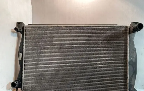 Audi A6 S6 C6 4F Coolant radiator 4F0121251N