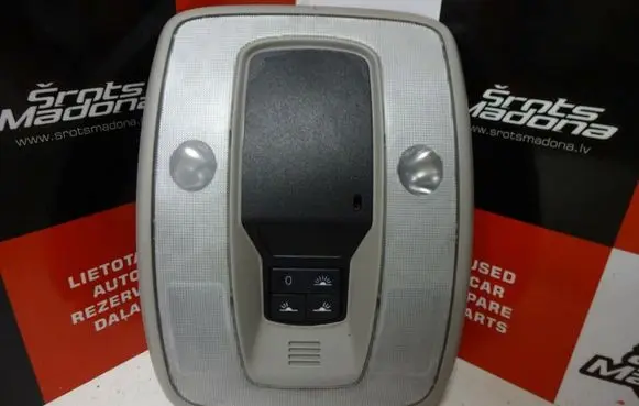 Volvo V70 Front seat light 39826642