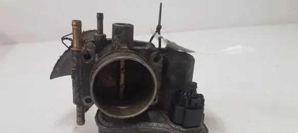 Opel Zafira B Throttle valve 25177983