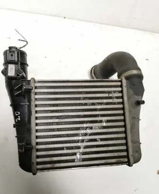 Audi A4 S4 B7 8E 8H Intercooler radiator 8E0145805AA 3229440 130120060541