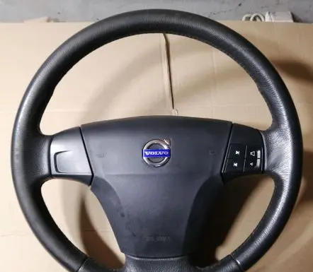 Volvo S40 Steering wheel