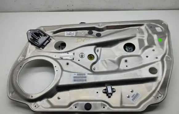 Mercedes-Benz GLK (X204) Front window lifting mechanism without motor 963758102
