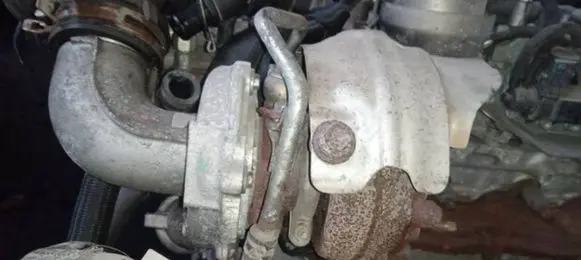 Toyota Avensis T270 Turbo 172010R070 17201-0R070