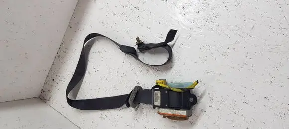 Honda Civic Front seatbelt