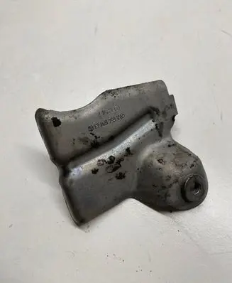Mercedes-Benz E W213 Fuel pump bracket A6540704300 6540704300 19T247