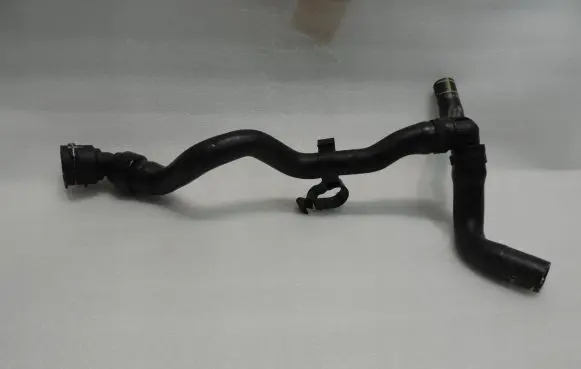 Opel Astra K Heater radiator pipe/hose 39057865