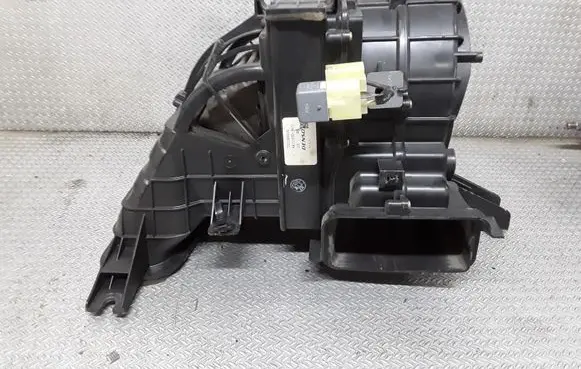 Subaru B9 Tribeca Interior heater climate box assembly housing 72210XA01A