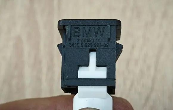 BMW X6 G06 USB socket connector 9229294