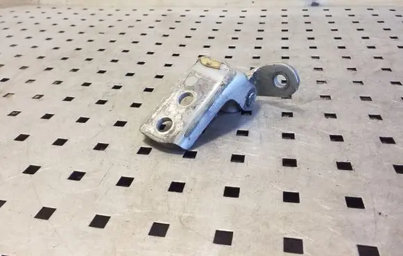 Toyota Corolla Verso AR10 Front door upper hinge