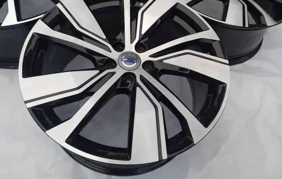 Volvo XC40 R20 alloy rim 32243376
