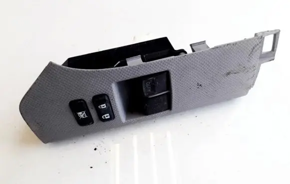 Toyota Yaris Electric window control switch 742310D080 74231-0D080