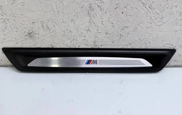 BMW 1 F20 F21 Front sill trim cover 8051037