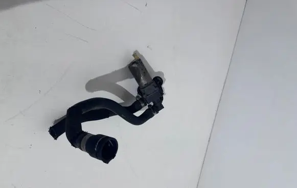 BMW 3 E90 E91 Electric auxiliary coolant/water pump 8369806 8900307680 9086988