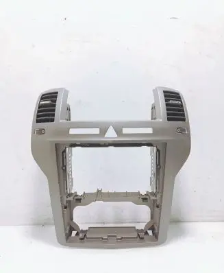 Opel Zafira B Dash center air vent grill 213680437 13144402