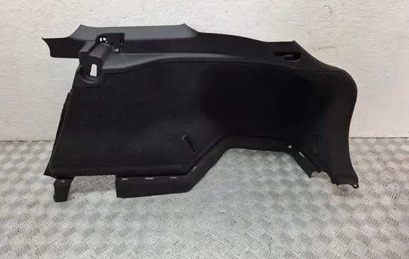 Trunk/boot lower side trim panel