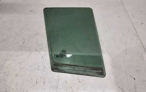 KIA Sportage Rear vent window glass 834273U010A