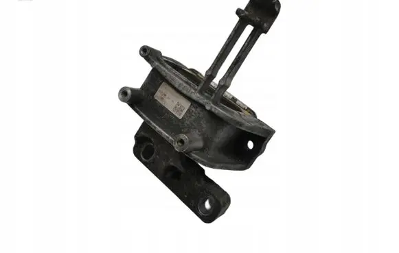 Skoda Octavia 985 Engine mount bracket 5Q0199262DE