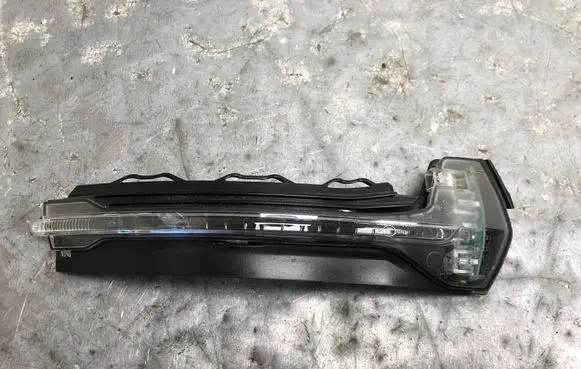 Audi A3 S3 8V Mirror indicator light 8V0949102BILI 8V0949102