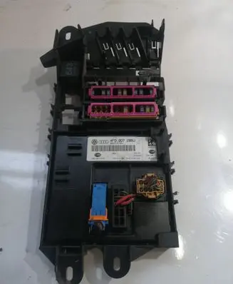 Audi A6 S6 C6 4F Comfort/convenience module 4F0907289J 4F0910289J 5DK00876228