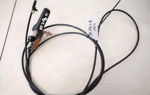 Nissan Primera Fuel tank opening switch 